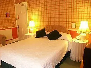 Grosvenor Gardens Hotel Edinburgh 4*,