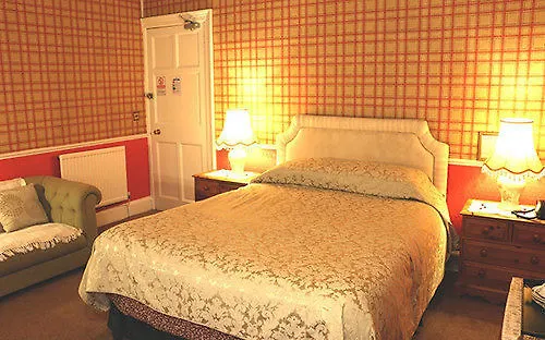 Grosvenor Gardens Hotel Edinburgh 4*,
